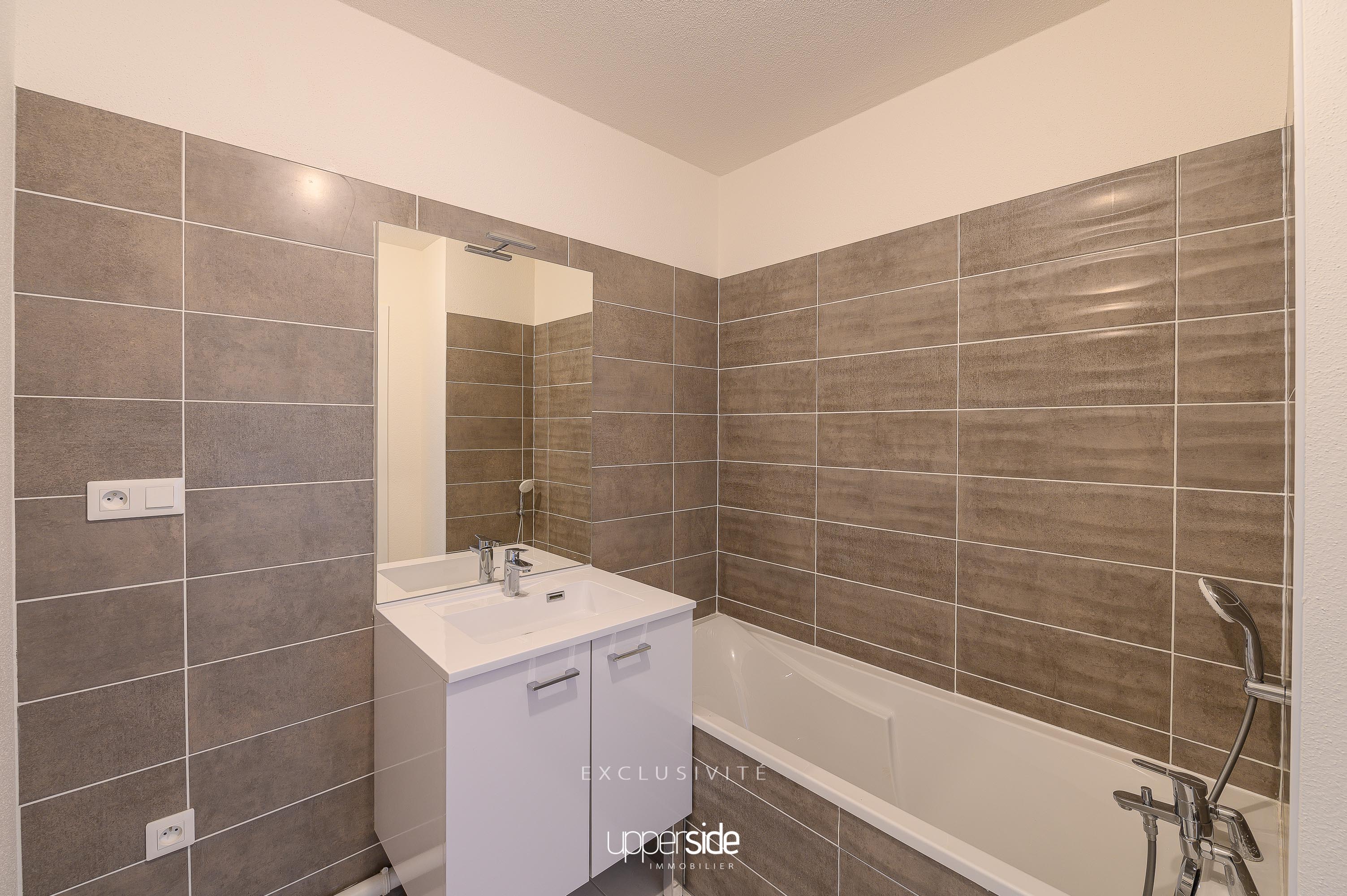 CALLAS – Appartement 3p dans écoquartier avec parking et garage Image