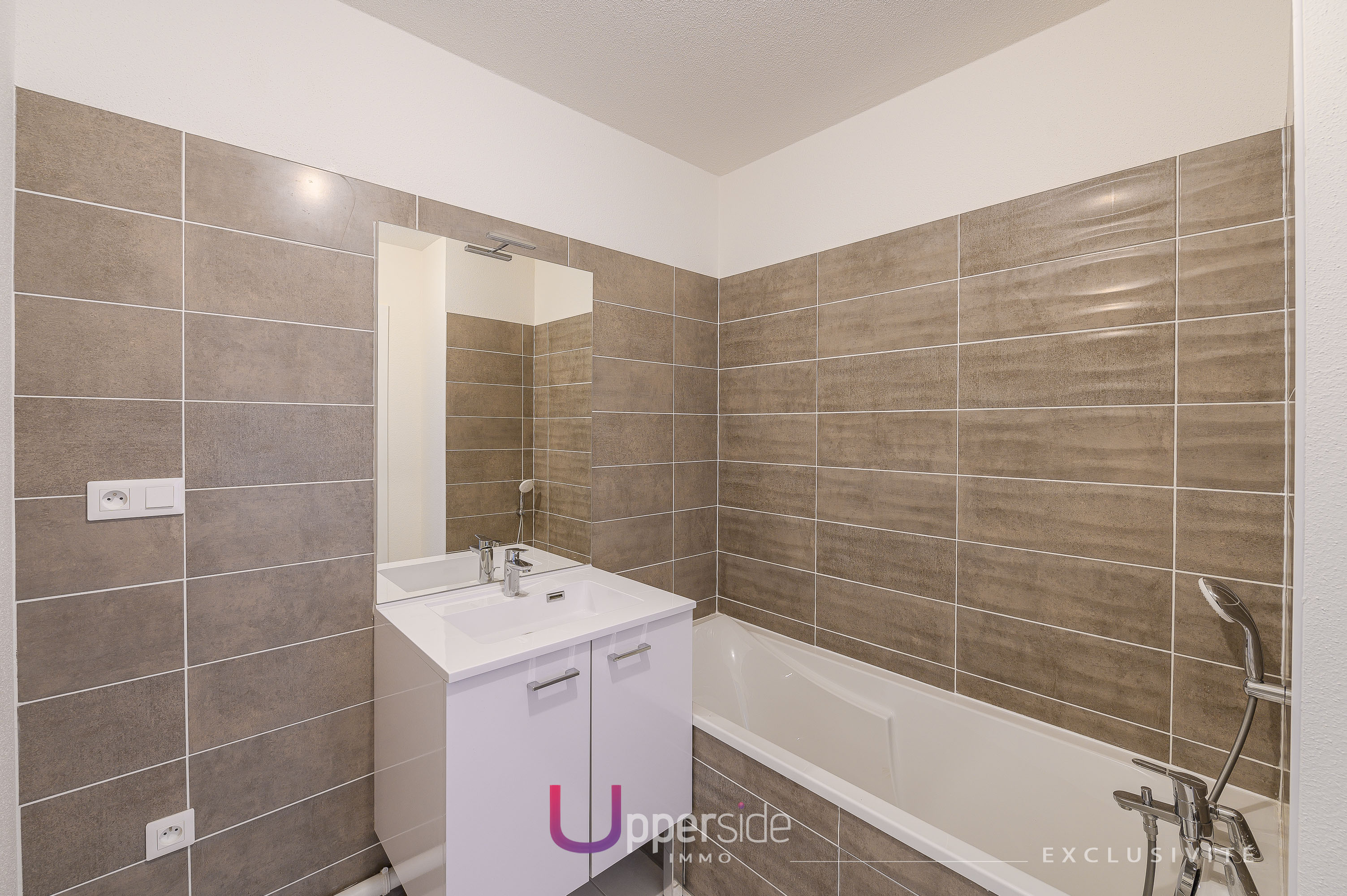 CALLAS – Appartement 3p dans écoquartier avec parking et garage Image