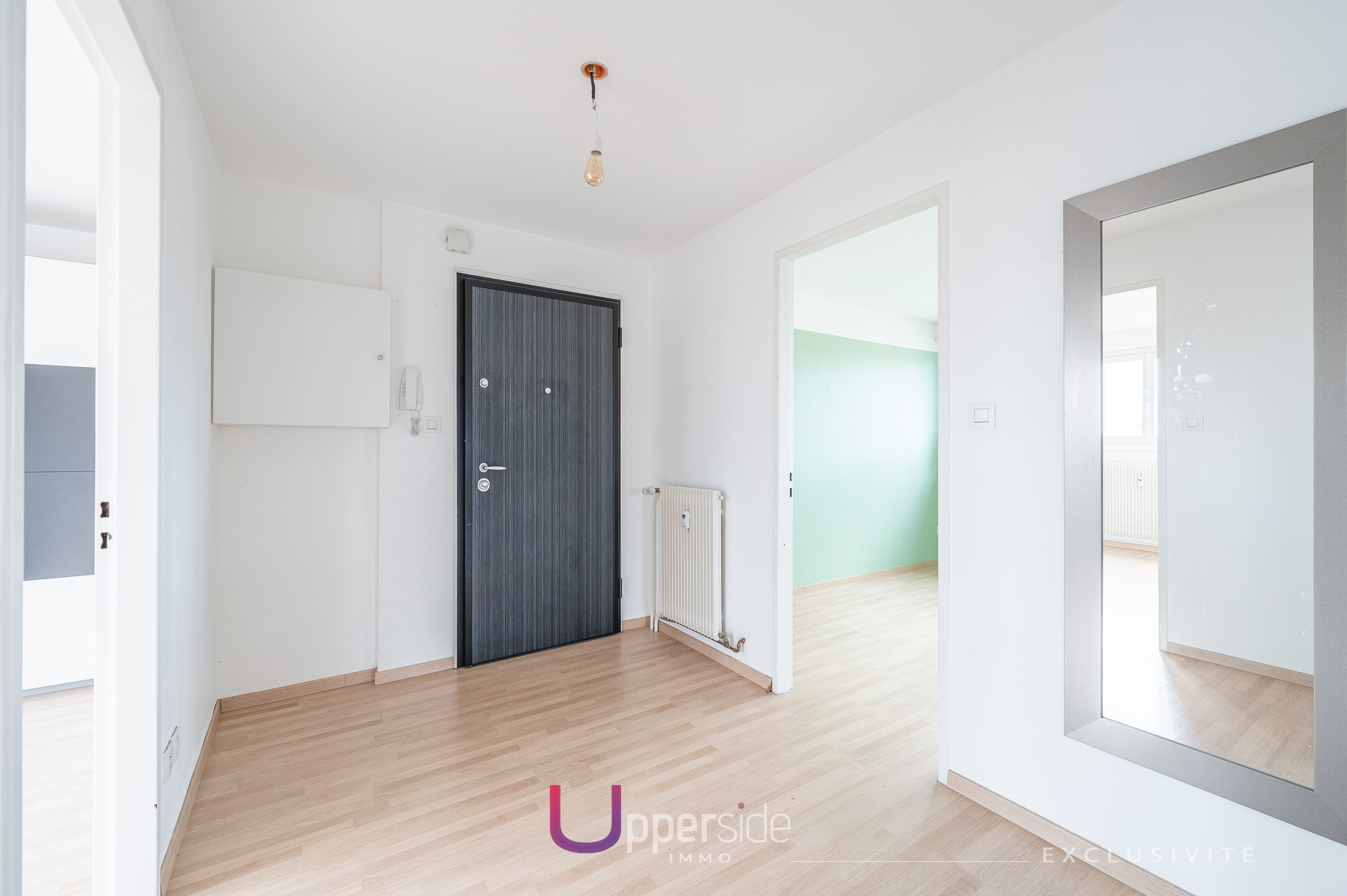 HORUS – Appartement 4 pièces au dernier étage en très bon état Image