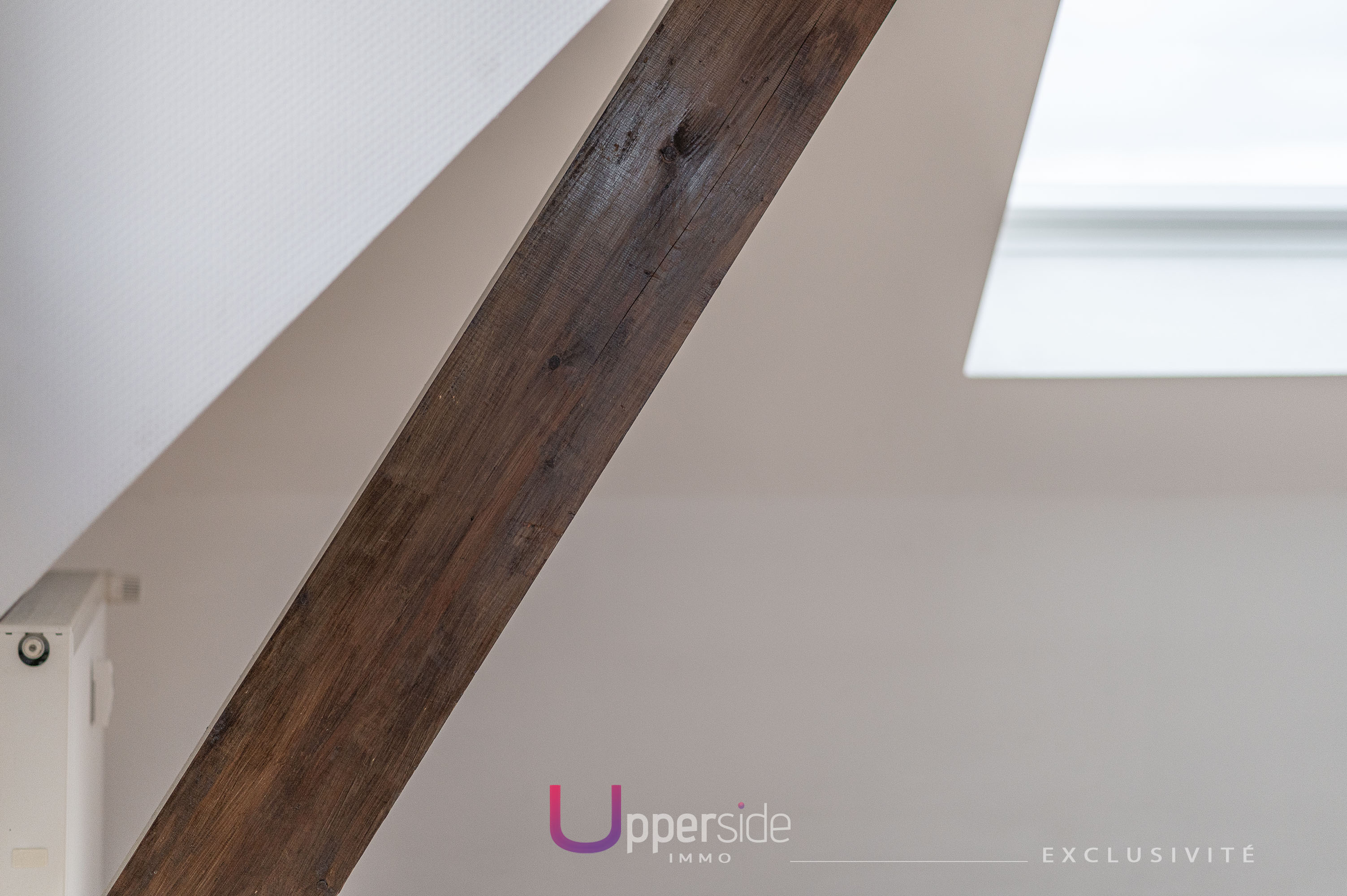HORUS – Appartement 4 pièces au dernier étage en très bon état Image