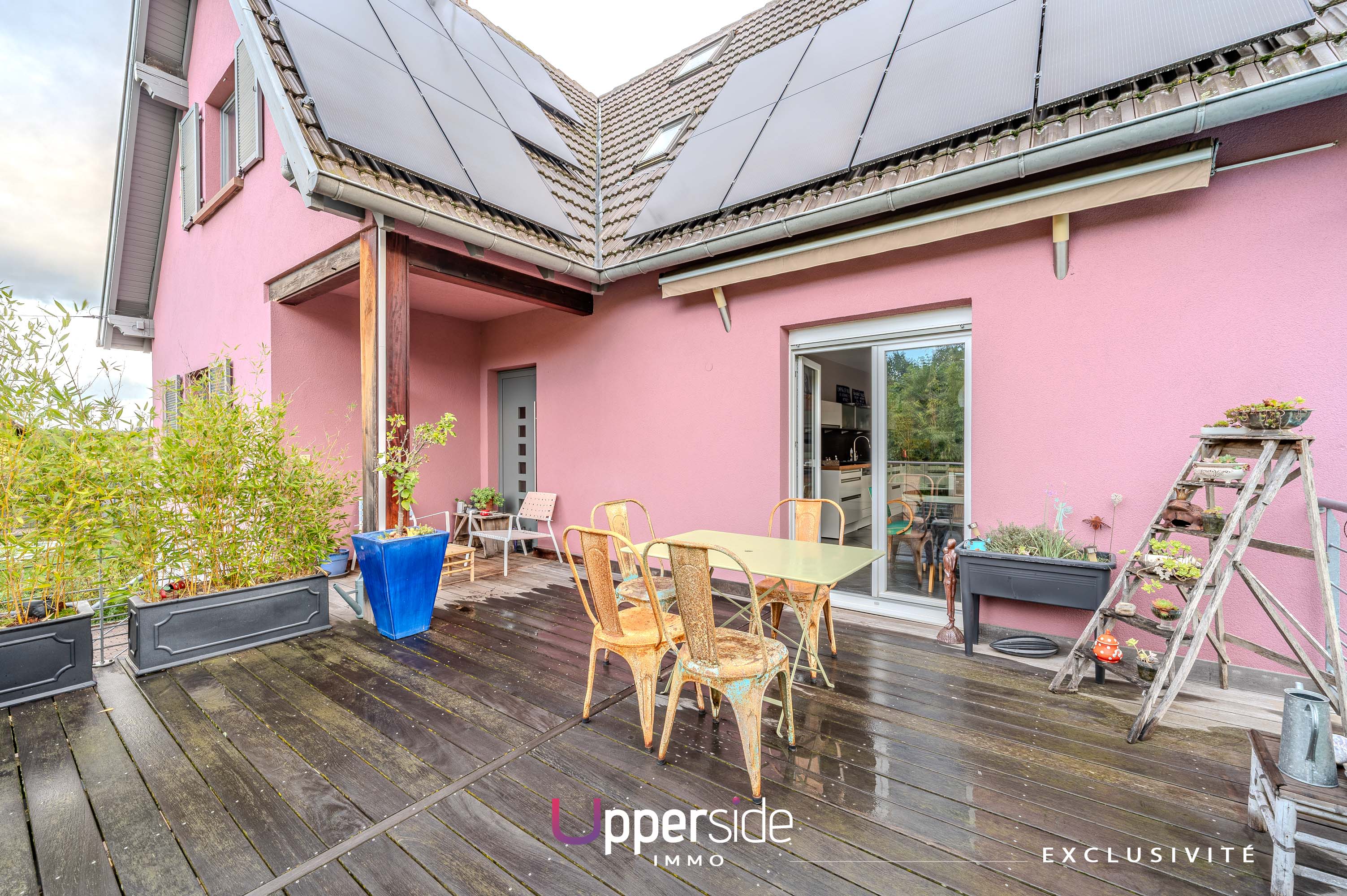 NIRVANA – Maison familiale coup de coeur avec piscine et terrasses Image
