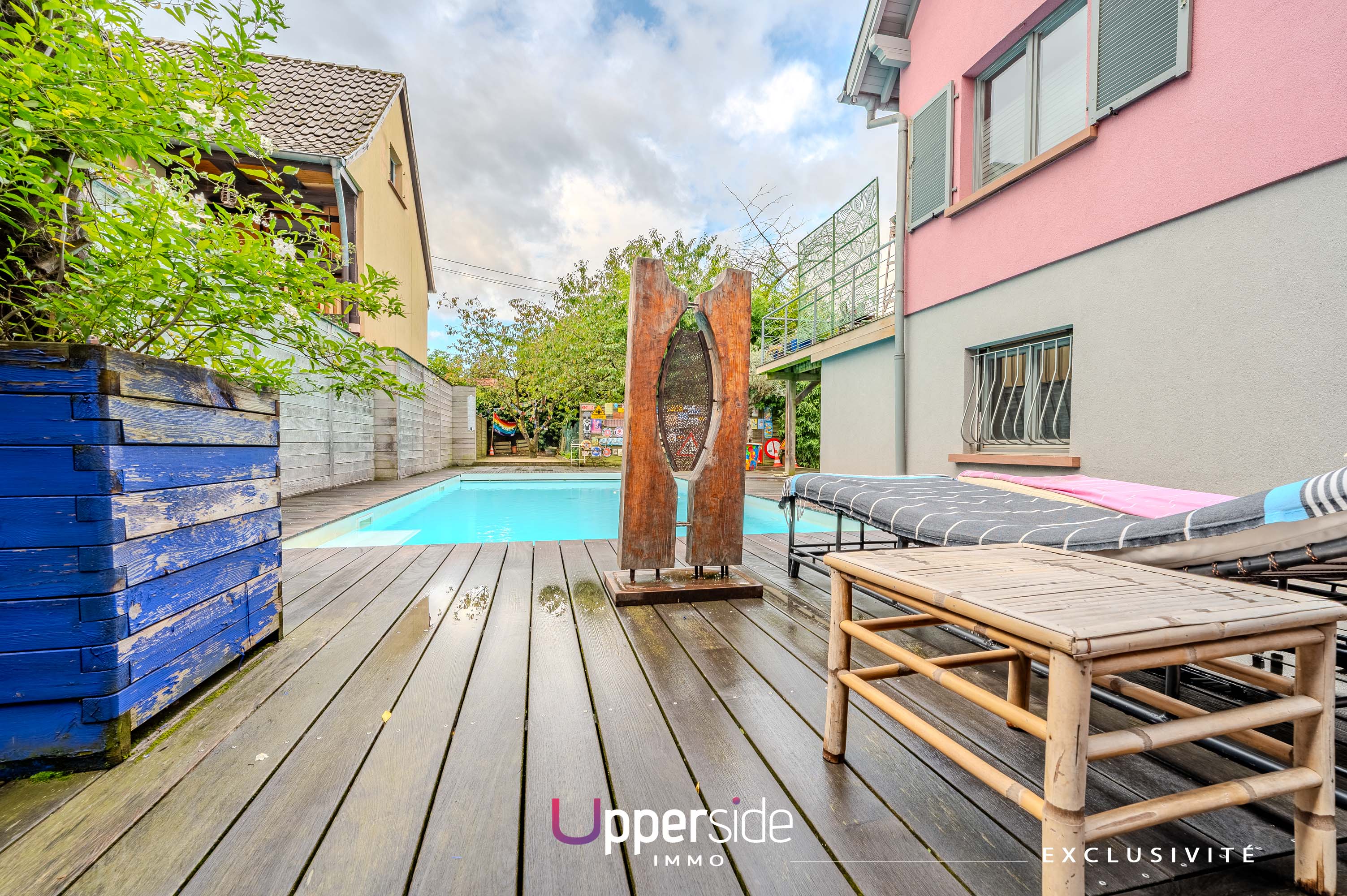 NIRVANA – Maison familiale coup de coeur avec piscine et terrasses Image