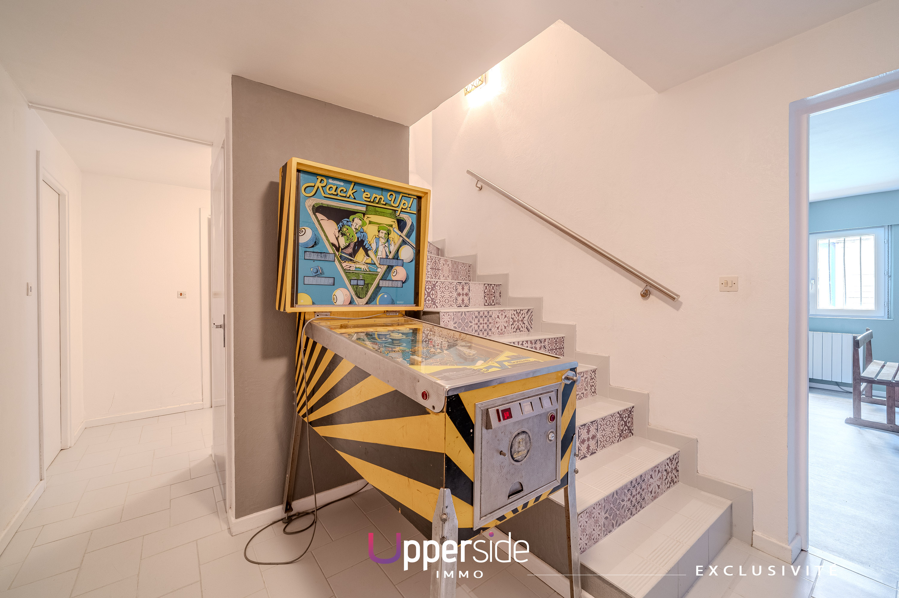 NIRVANA – Maison familiale coup de coeur avec piscine et terrasses Image